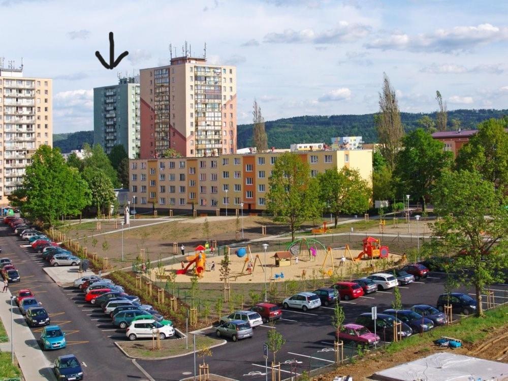 Apartman Aneta Κάρλοβι Βάρι Εξωτερικό φωτογραφία
