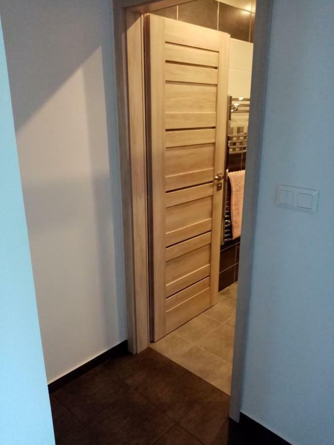 Apartman Aneta Κάρλοβι Βάρι Εξωτερικό φωτογραφία