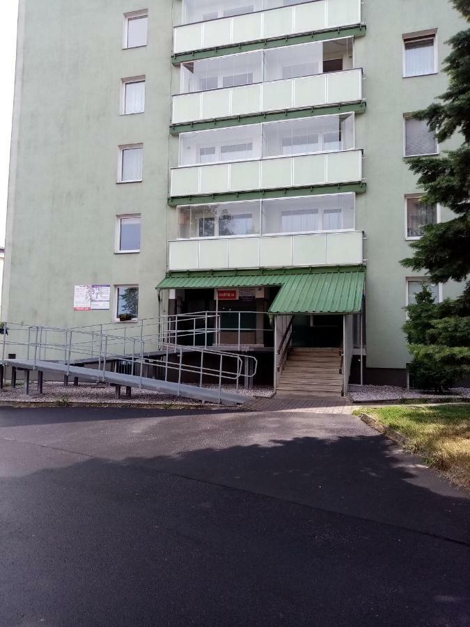 Apartman Aneta Κάρλοβι Βάρι Εξωτερικό φωτογραφία